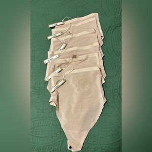 NWT 6 Skims Thongs